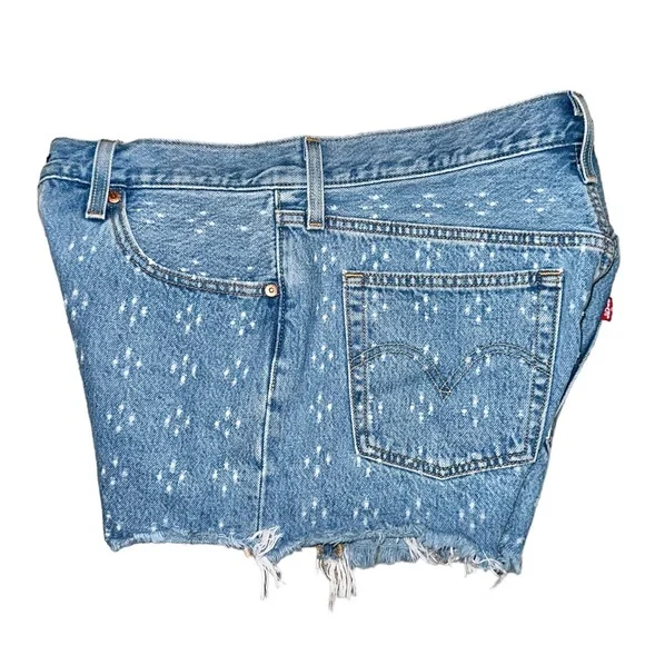 Levis 501 Button Fly High Rise Distressed Frayed Dottie Blues Denim Shorts 29 - Picture 8 of 16